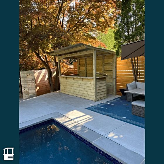Perfect Yard or Pool Accent: Instantly upgrades your outdoor space as a stunning patio focal point.