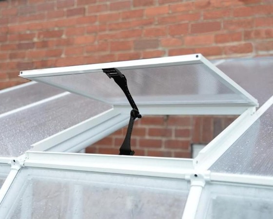 Includes adjustable roof vent improve airflow and ventilation.