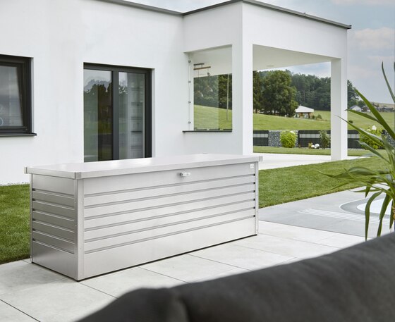 Keep outdoor essentials dry, secure, and organized with the LeisureTime 210-Gallon Deck Box.