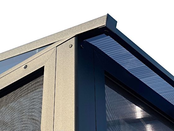 Heavy-Duty Aluminum Frame with Powder Coated Finish