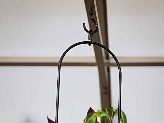 Create your own garden oasis with the convenient ceiling hooks.