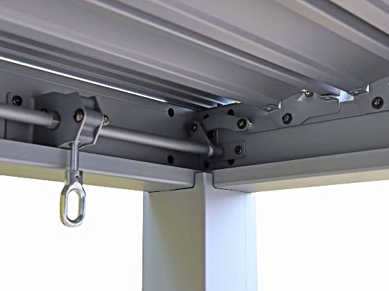 Adjustable Louver Mechanism