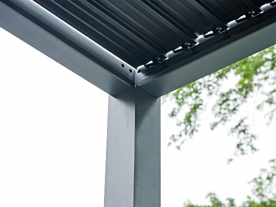 Heavy-Duty Aluminum Post Showcasing Solid Build Quality, Clean Lines, and Modern Design
