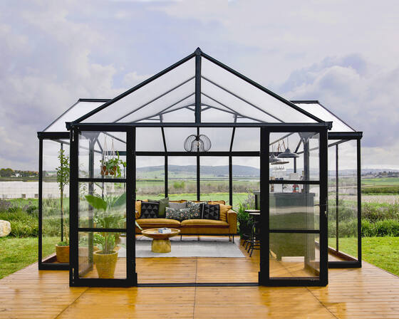 Wide, high double doors provide convenient and easy access to the spacious garden chalet.