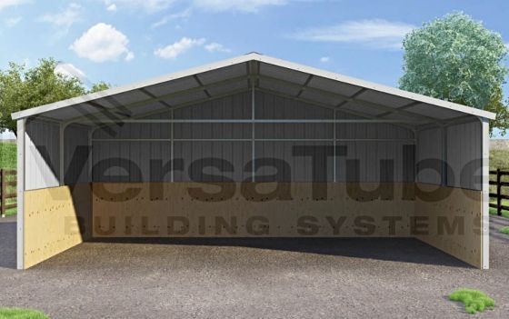 Open-Front Design: Easy, unobstructed access for livestock or equipment